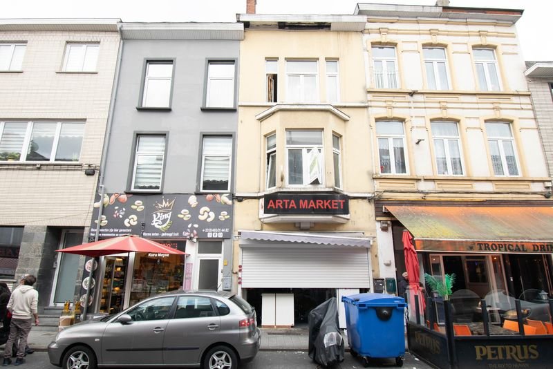 Handel & Woonst Wondelgemstraat – Ideale investering in Gent
