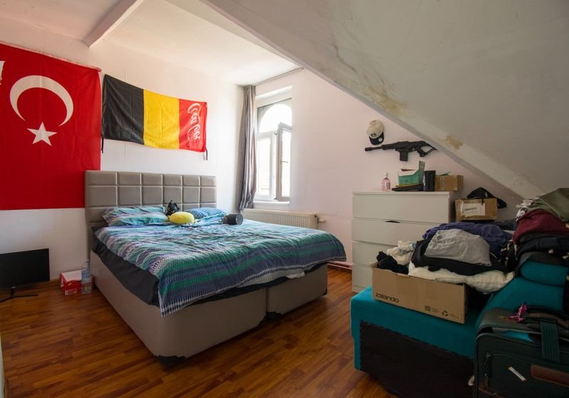 Woning met 4 slaapkamers en koer aan de Vlaamsekaai — foto 1