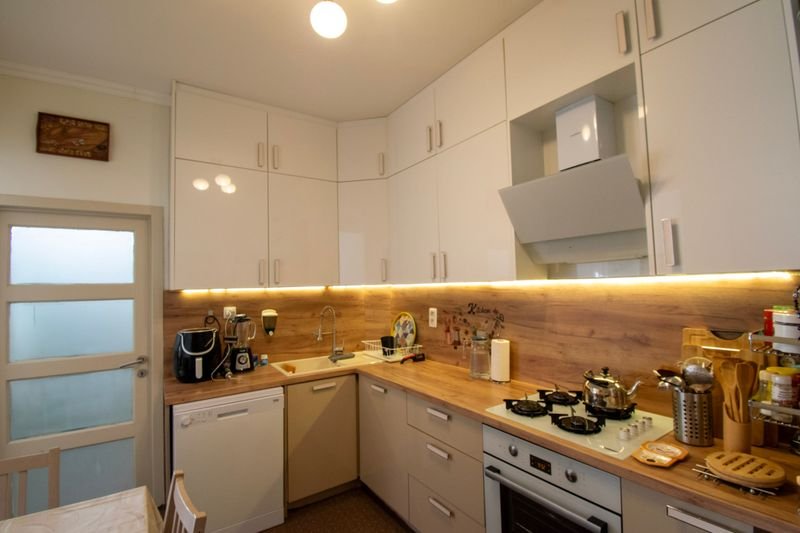 Energiezuinige B instapwoning met 3 slaapkamers te Gent — foto 5