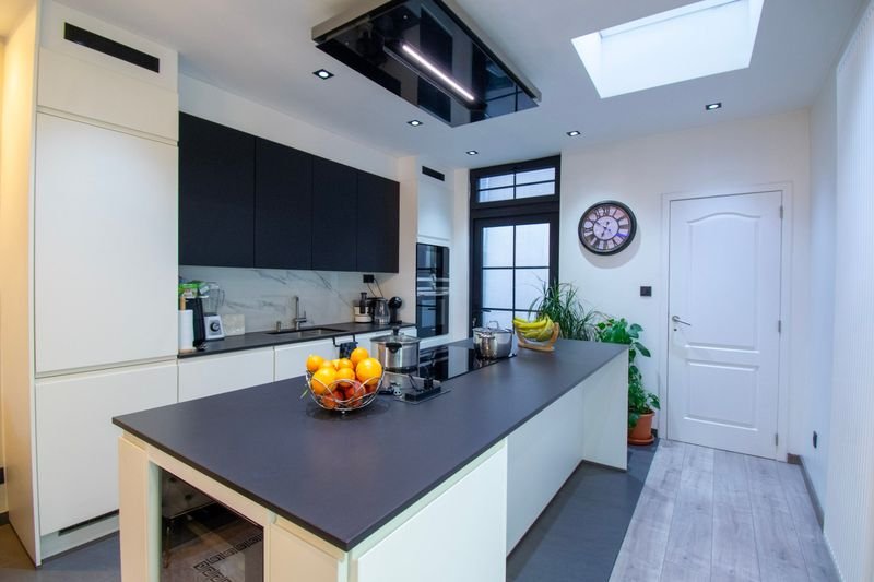 Totaal gerenoveerde en instapklare energiezuinige woning — foto 4