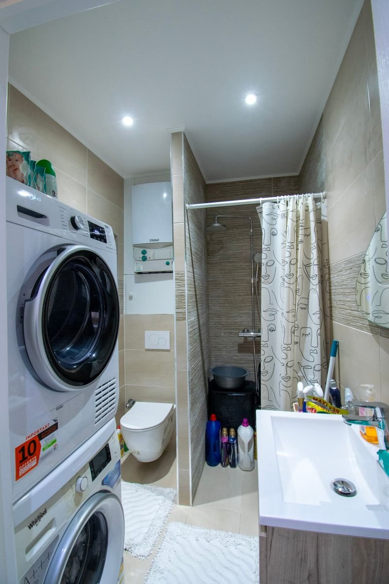 Totaal gerenoveerde en instapklare energiezuinige woning — foto 5