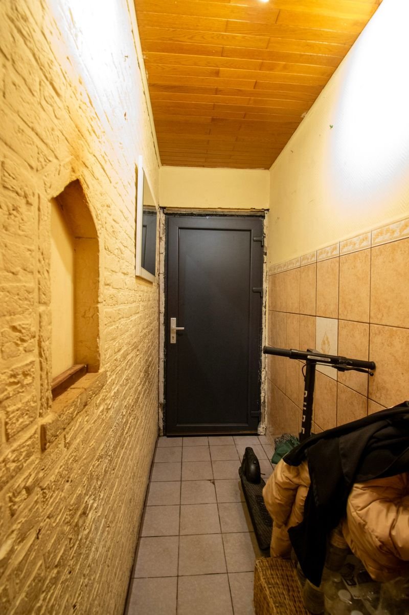 Rijwoning met 3 slpk en koer nabij Ledebergplein — foto 4