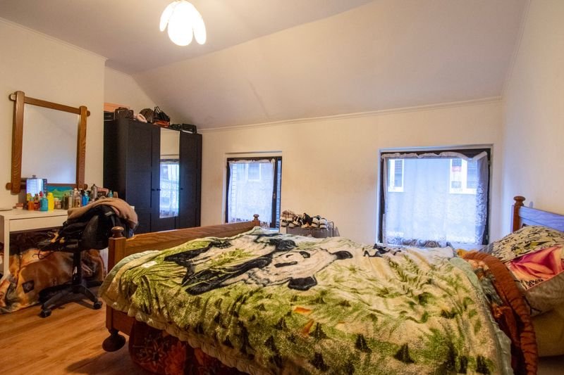 Rijwoning met 3 slpk en koer nabij Ledebergplein — foto 6