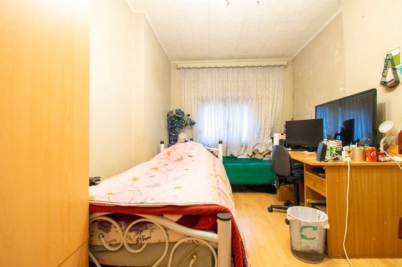 Rijwoning met 3 slpk en koer nabij Ledebergplein — foto 8